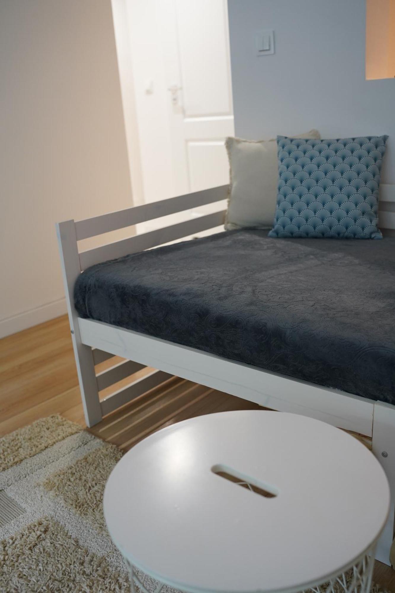 Nice Apartament With Small Tub Варшава Экстерьер фото